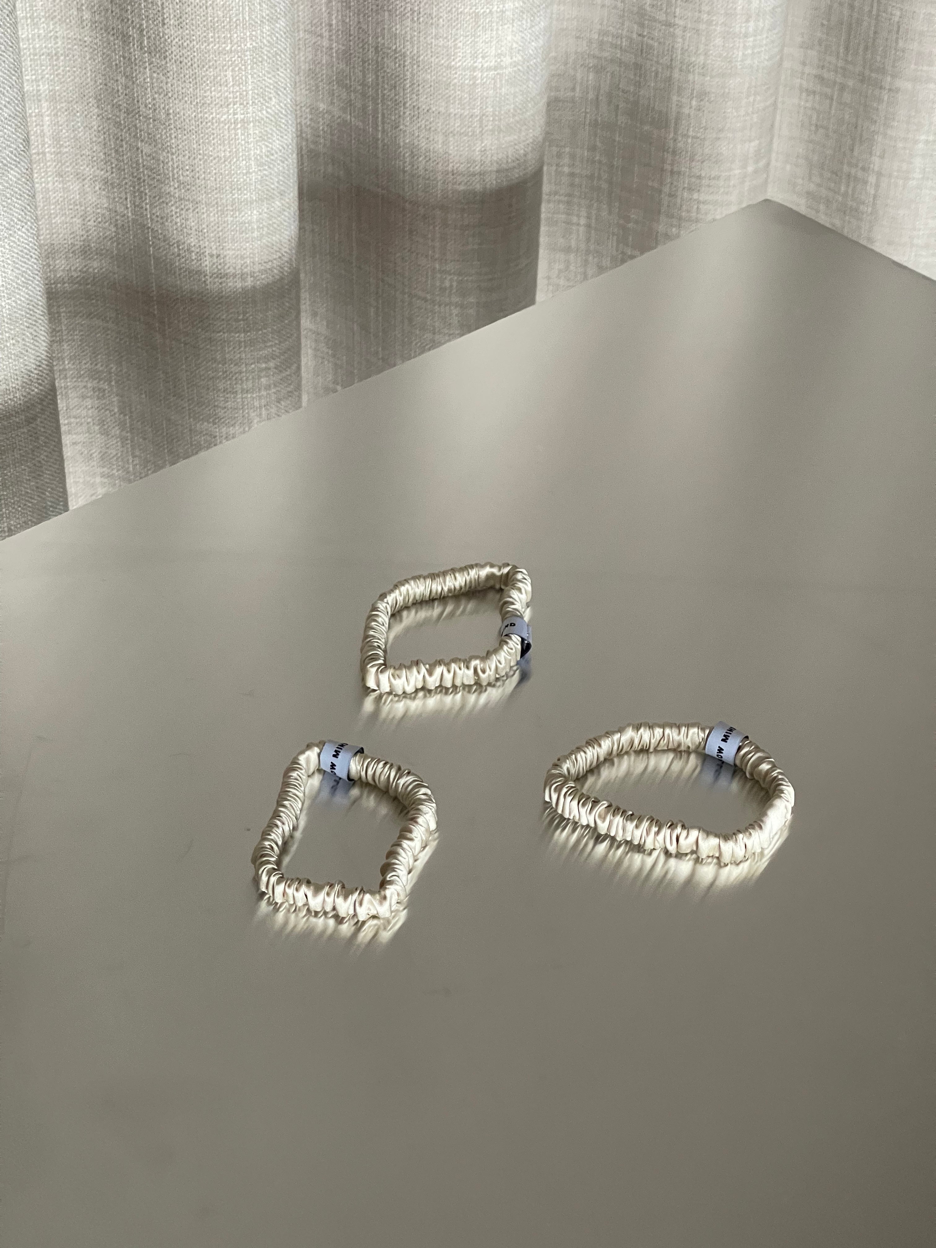 3-Pak Silke Scrunchies/Beige