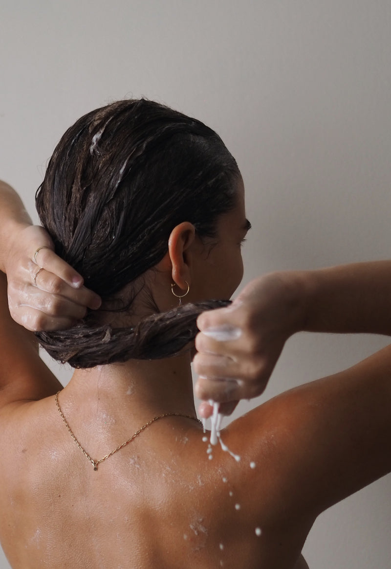 Hair Wash Cleansing Duo - Neutral